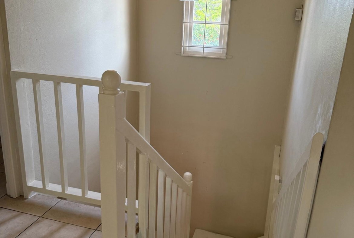 Seventh image of 21 Pangola Avenue, Kingston in Kingston 6, St. Andrew, Jamaica - property is For Rent