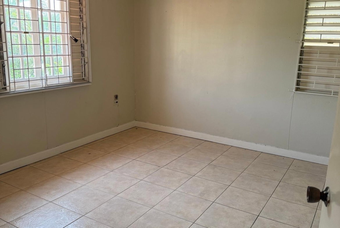 Eighth image of 21 Pangola Avenue, Kingston in Kingston 6, St. Andrew, Jamaica - property is For Rent