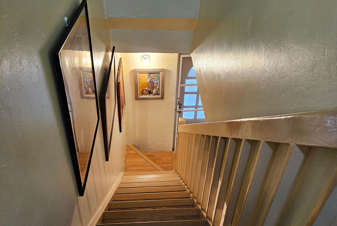 Third image of 3 Musgrave Close in Kingston 10, St. Andrew, Jamaica - property is For Sale