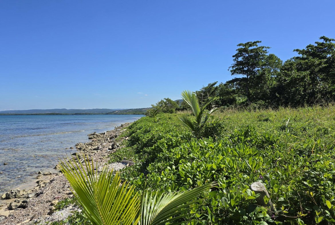 Eighteenth image of 53 Flamingo Beach, Trelawny in Falmouth, Trelawny, Jamaica - property is For Sale