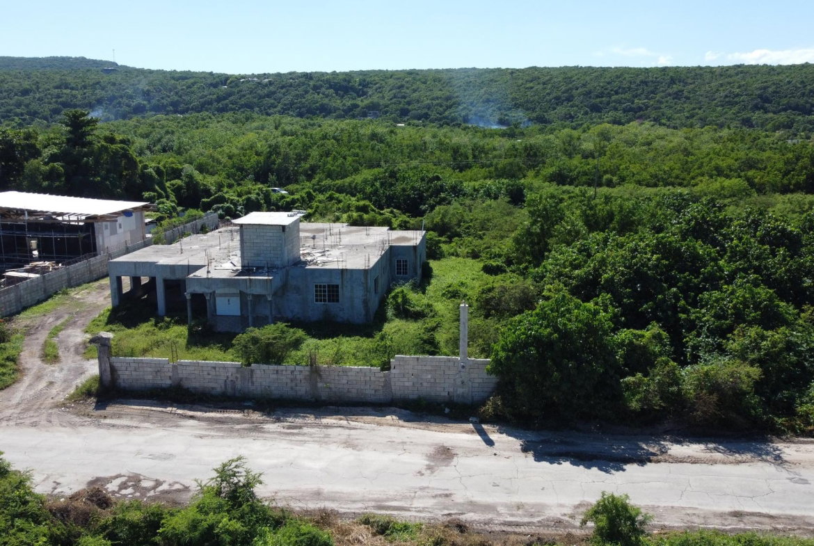 Tenth image of 53 Flamingo Beach, Trelawny in Falmouth, Trelawny, Jamaica - property is For Sale