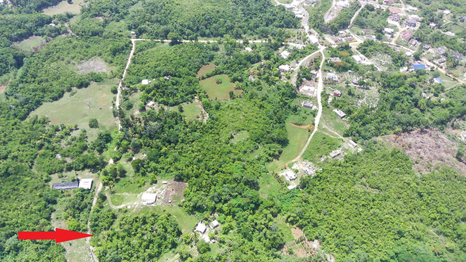 Tenth image of Brighton in Santa Cruz, St. Elizabeth, Jamaica - property is For Sale