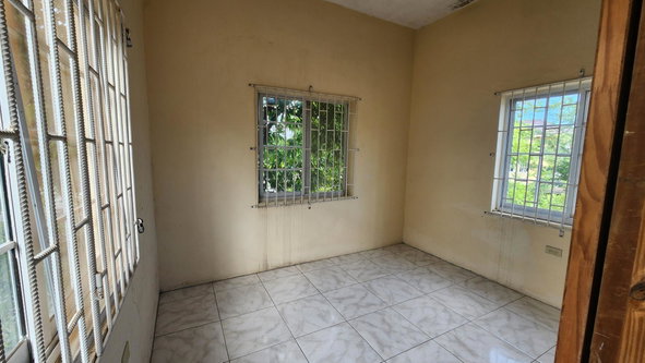Eleventh image of Fulmer Crescent in Ensom City, St. Catherine, Jamaica - property is For Sale
