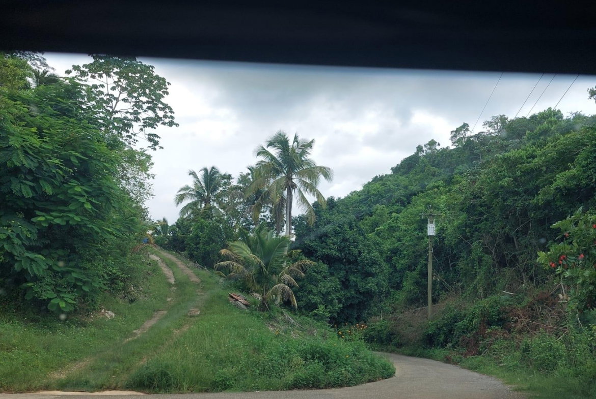 Second image of Keith Hall in Sligoville, St. Catherine, Jamaica - property is For Sale