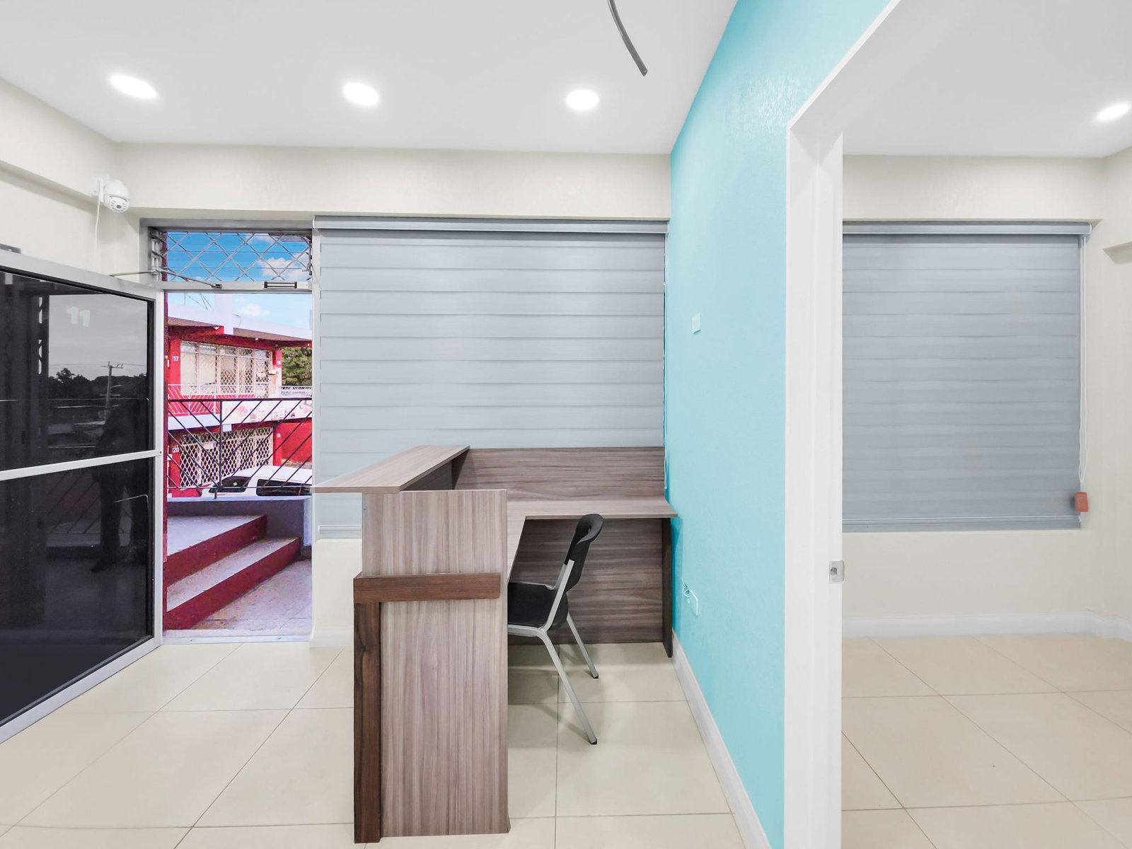 Sixth image of Unit 2-90b Red Hills rd in Red Hills, St. Andrew, Jamaica - property is For Rent