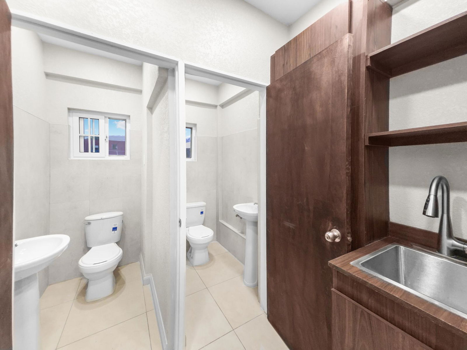 Ninth image of Unit 5-90b Red Hills rd in Red Hills, St. Andrew, Jamaica - property is For Rent