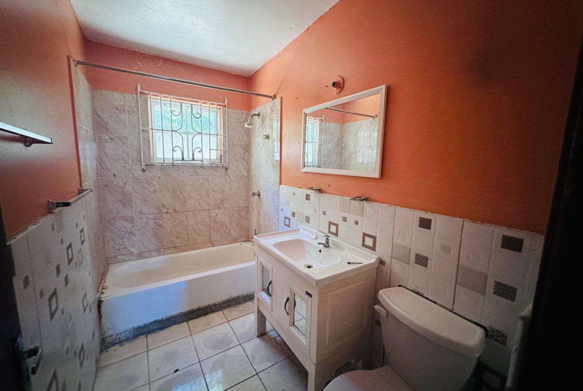 Eleventh image of 17 Laura Drive in Ensom City, St. Catherine, Jamaica - property is For Sale
