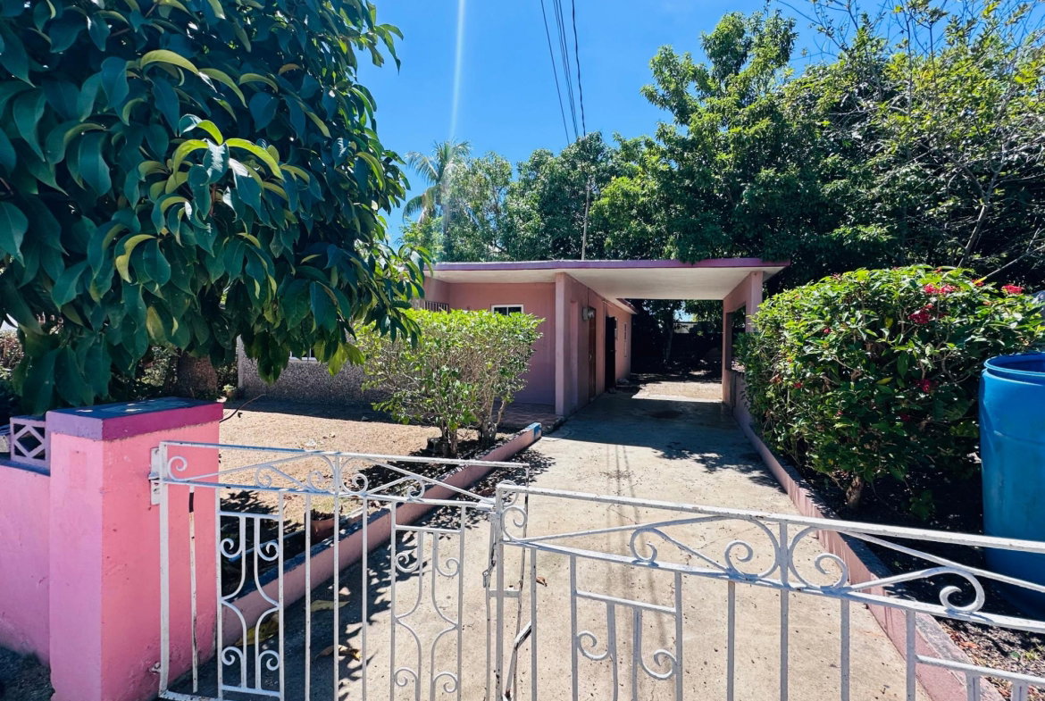 Third image of 17 Laura Drive in Ensom City, St. Catherine, Jamaica - property is For Sale
