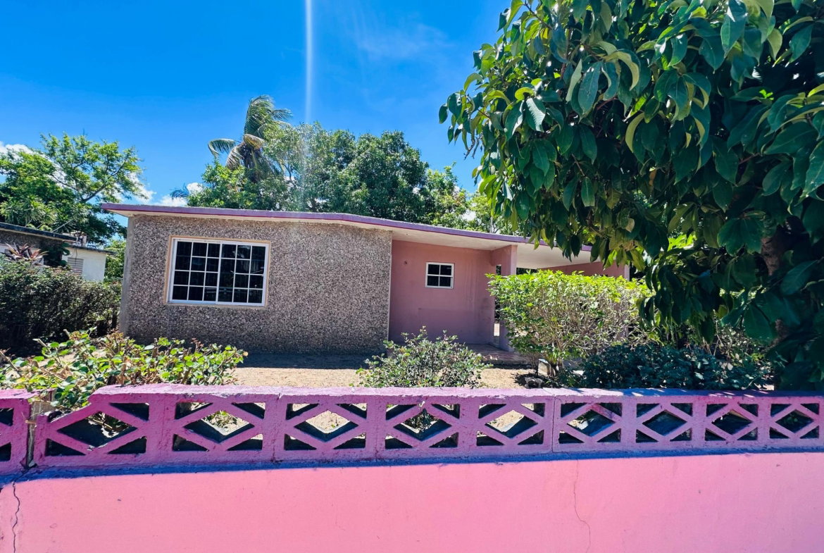 Fifth image of 17 Laura Drive in Ensom City, St. Catherine, Jamaica - property is For Sale
