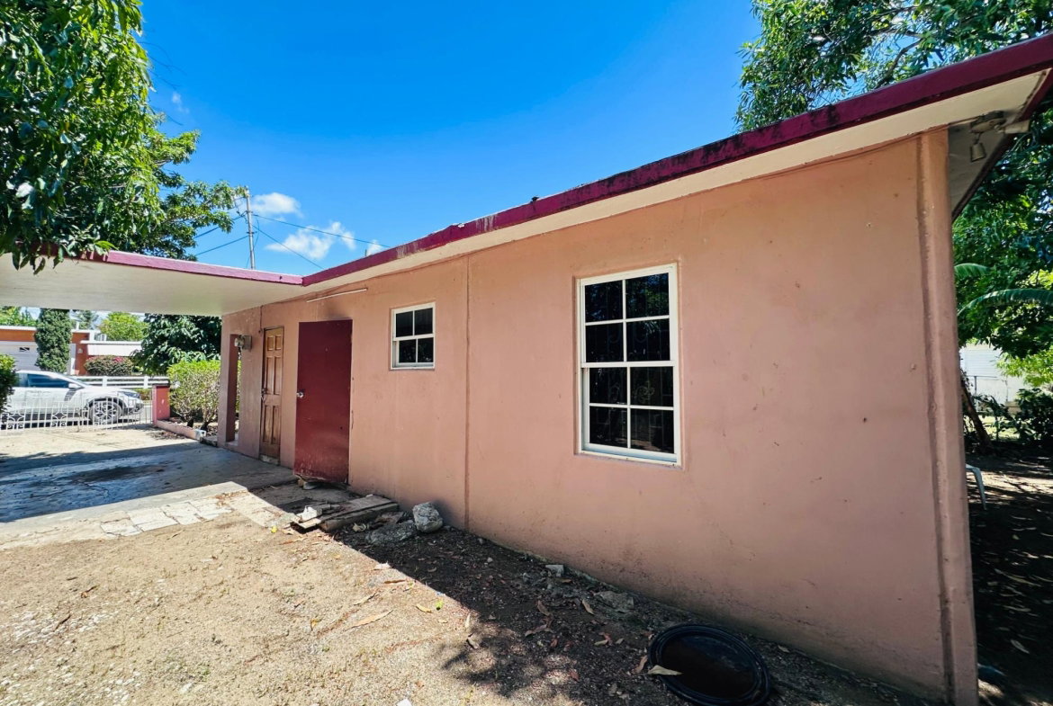 Sixth image of 17 Laura Drive in Ensom City, St. Catherine, Jamaica - property is For Sale