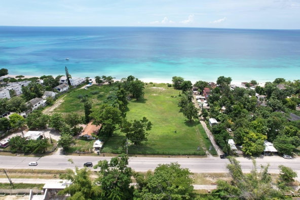 Eighth image of Cayenne Beach Negril in Negril, Westmoreland, Jamaica - property is For Sale