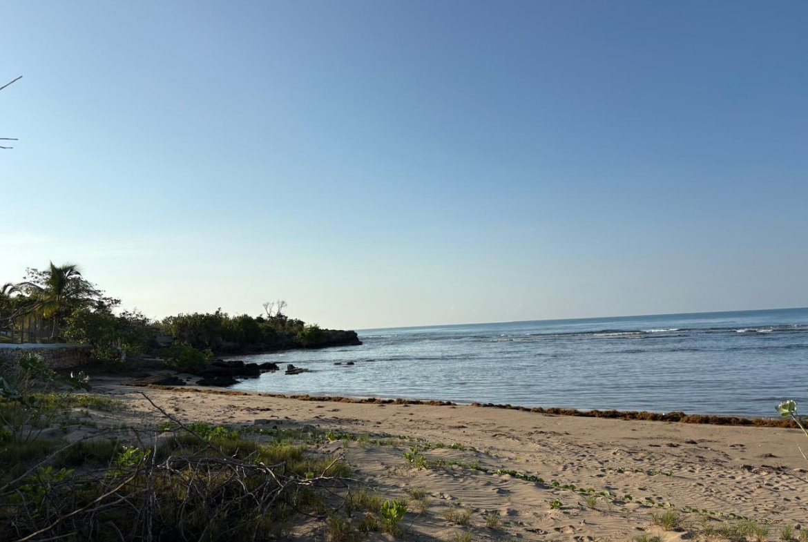 Fifth image of Lot 3 Billy Bay, Treasure Beach in Treasure Beach, St. Elizabeth, Jamaica - property is For Sale