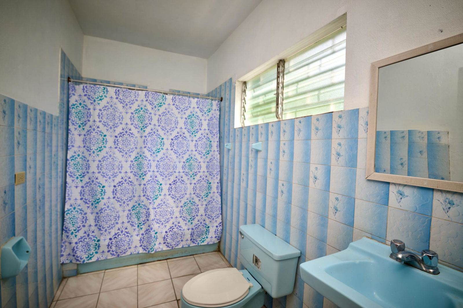 Twenty-Eighth image of 58-18 Doherty Drive in Kingston 7, St. Andrew, Jamaica - property is For Sale