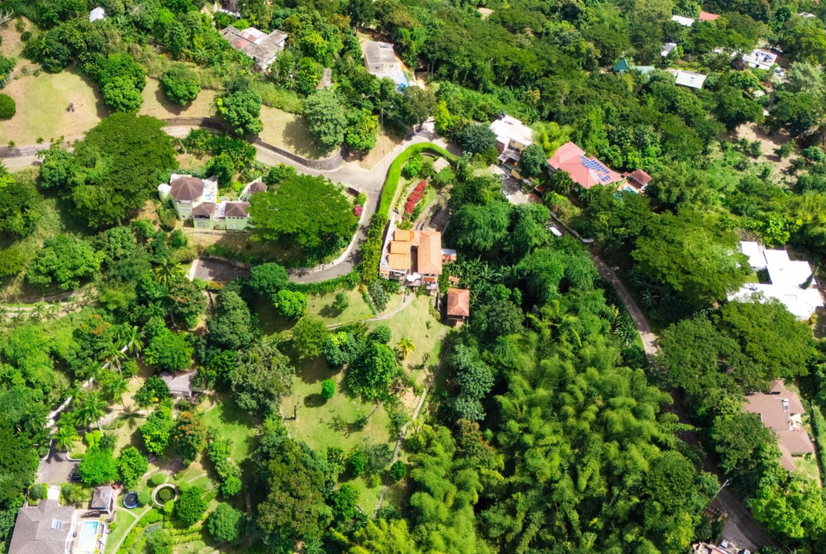 Fourth image of Belcour Lodge/irish Town in Kingston 6, St. Andrew, Jamaica - property is For Sale