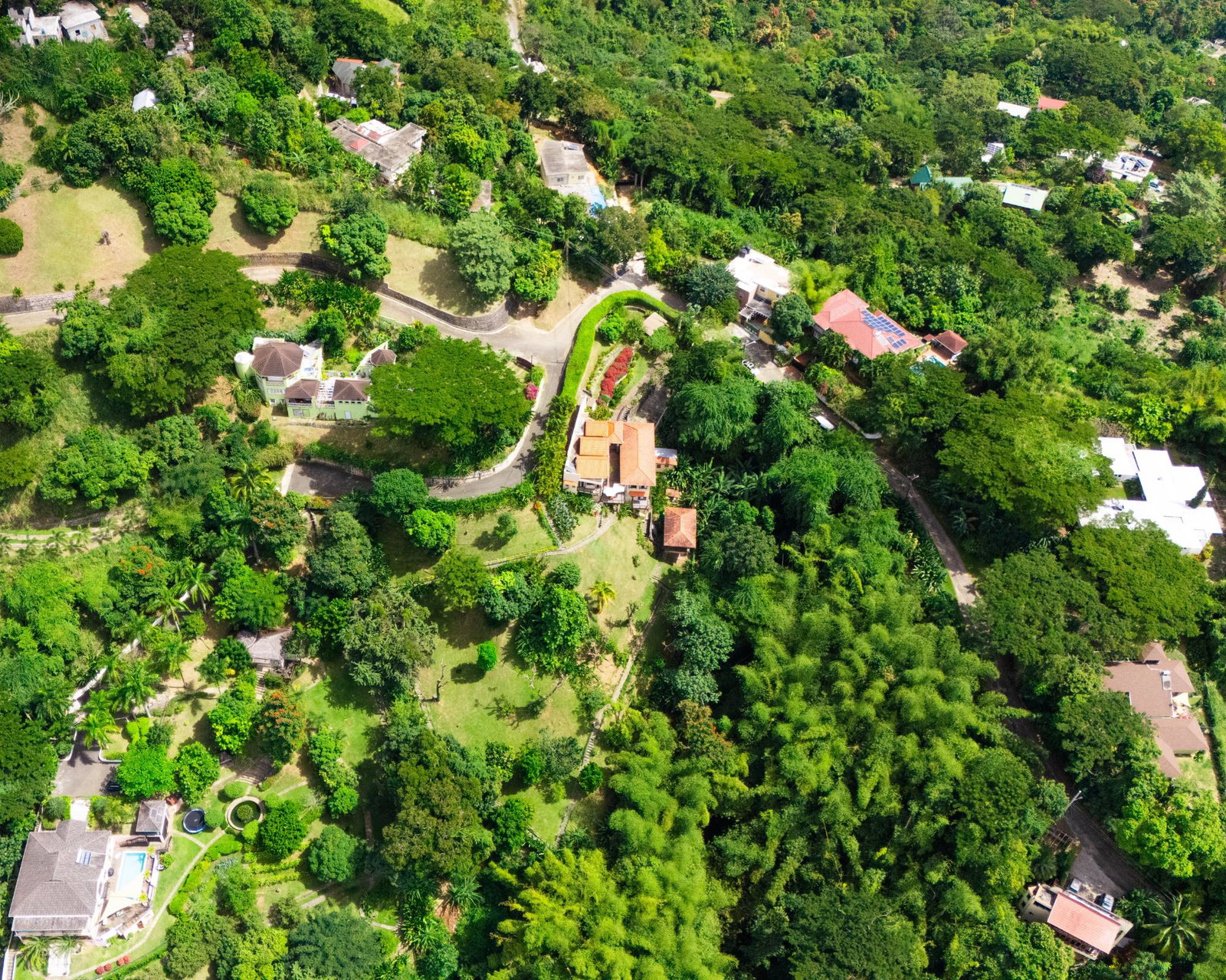 Fourth image of Belcour Lodge/irish Town in Kingston 6, St. Andrew, Jamaica - property is For Sale