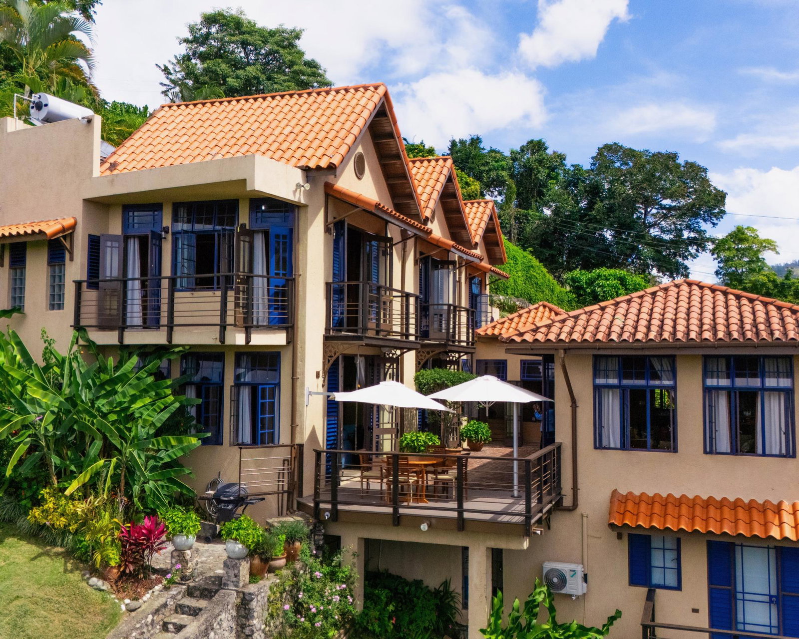 Tenth image of Belcour Lodge/irish Town in Kingston 6, St. Andrew, Jamaica - property is For Sale