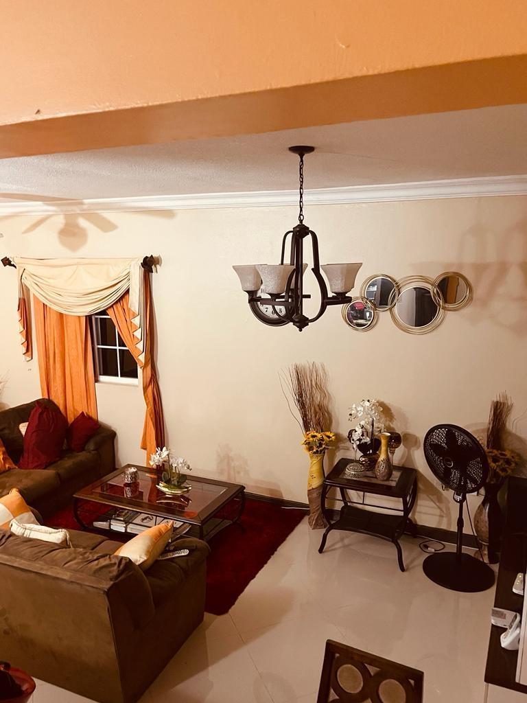 Seventh image of 4-1 Brentwood Terrace in Red Hills, St. Andrew, Jamaica - property is For Rent