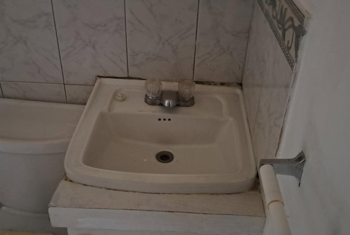 Eleventh image of 18 Candlewood Place in Kingston 20, St. Andrew, Jamaica - property is For Rent