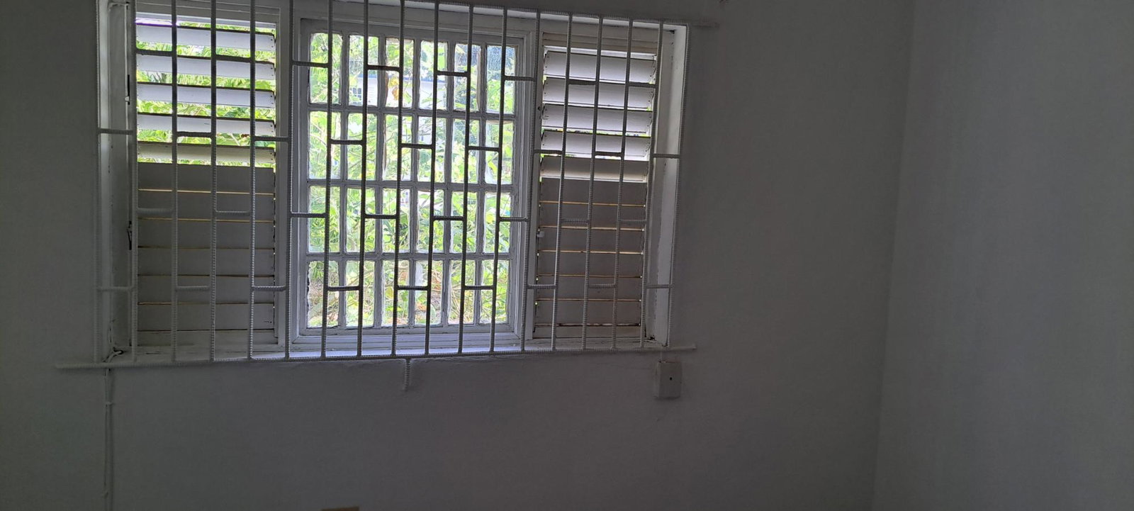 Charming-2-Bedroom-Apartment-for-Rent-in-St.-Andrew-Jamaica-18-Candlewood-Place Seventh image of 18 Candlewood Place in Kingston 20, St. Andrew, Jamaica - property is For Rent