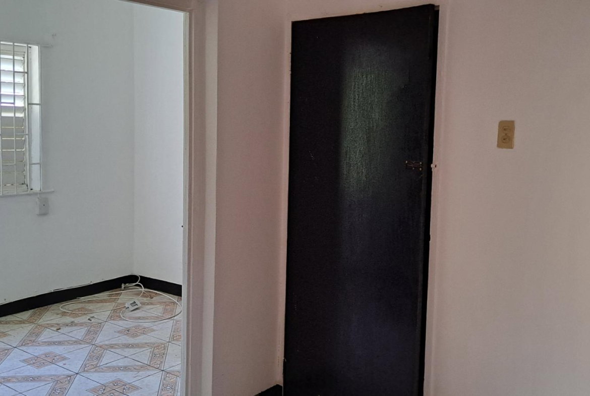 Eighth image of 18 Candlewood Place in Kingston 20, St. Andrew, Jamaica - property is For Rent