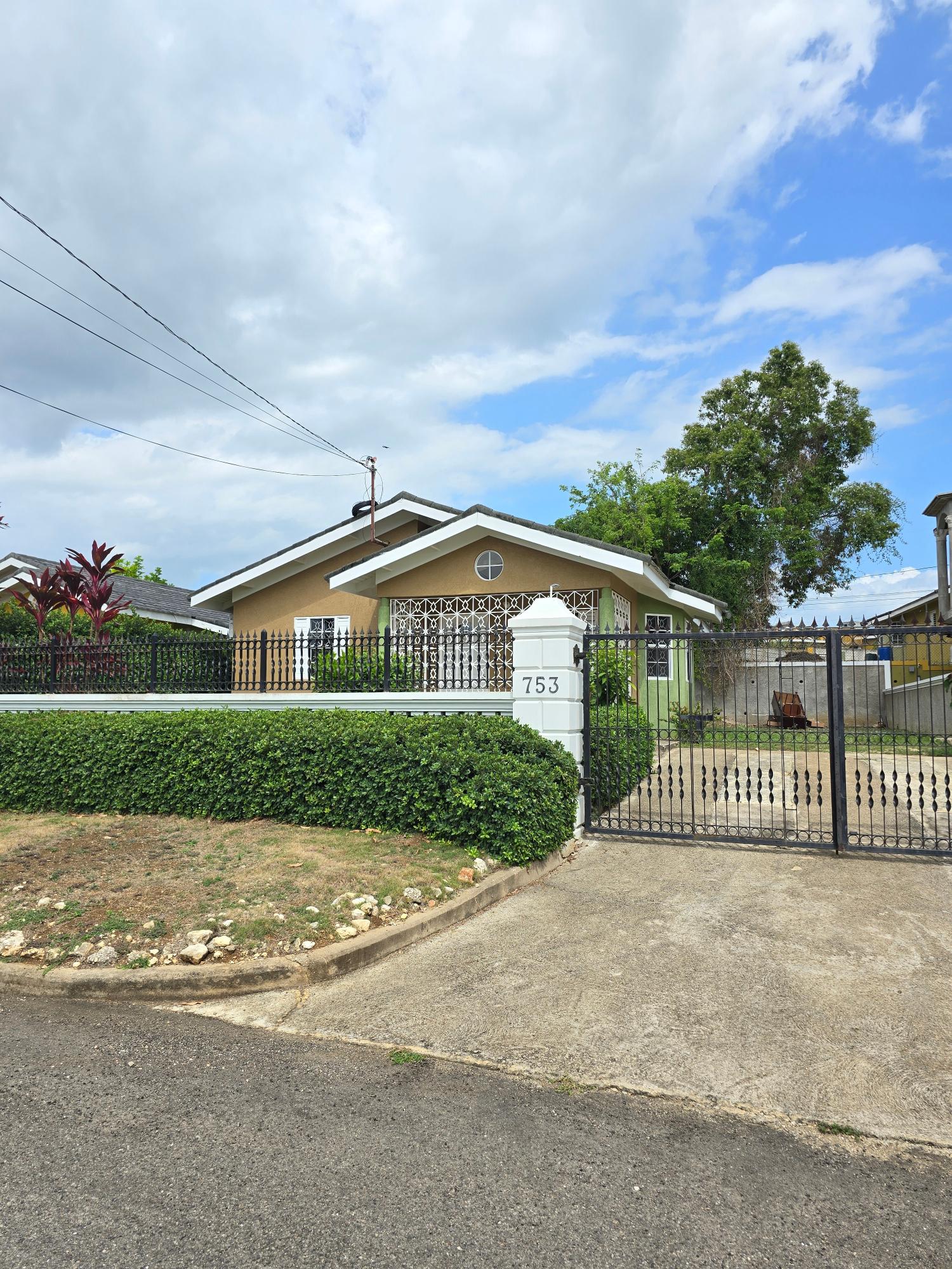 First image of 753 Stonebrook Vista in STONEBROOK VISTA, Trelawny, Jamaica - property is For Sale