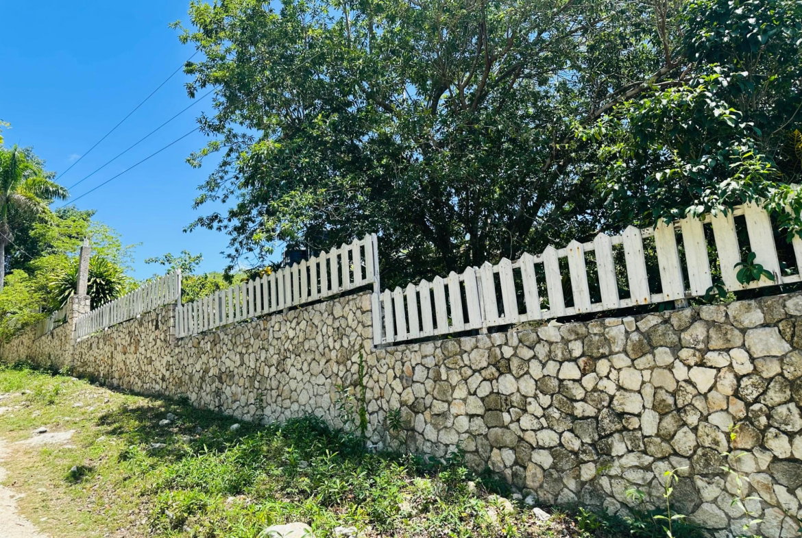 Second image of Clermont, Daniel Town in Daniel Town, Trelawny, Jamaica - property is For Sale