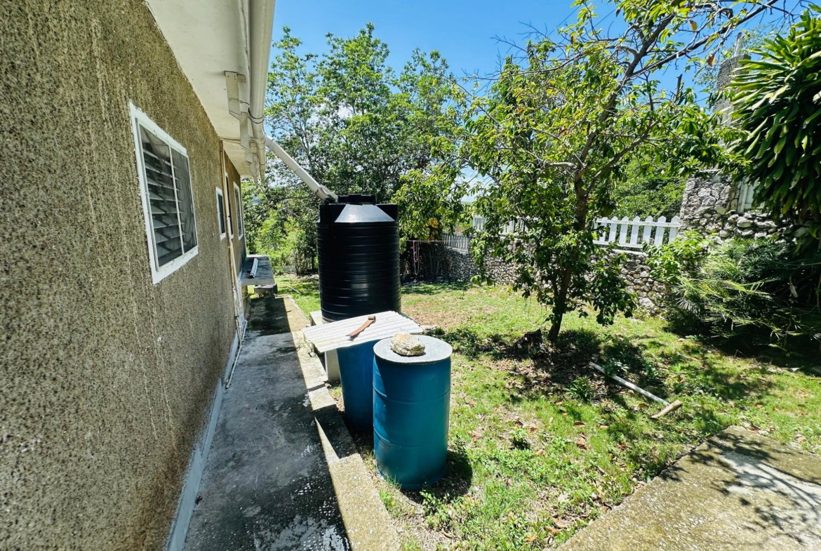 Twelfth image of Clermont, Daniel Town in Daniel Town, Trelawny, Jamaica - property is For Sale