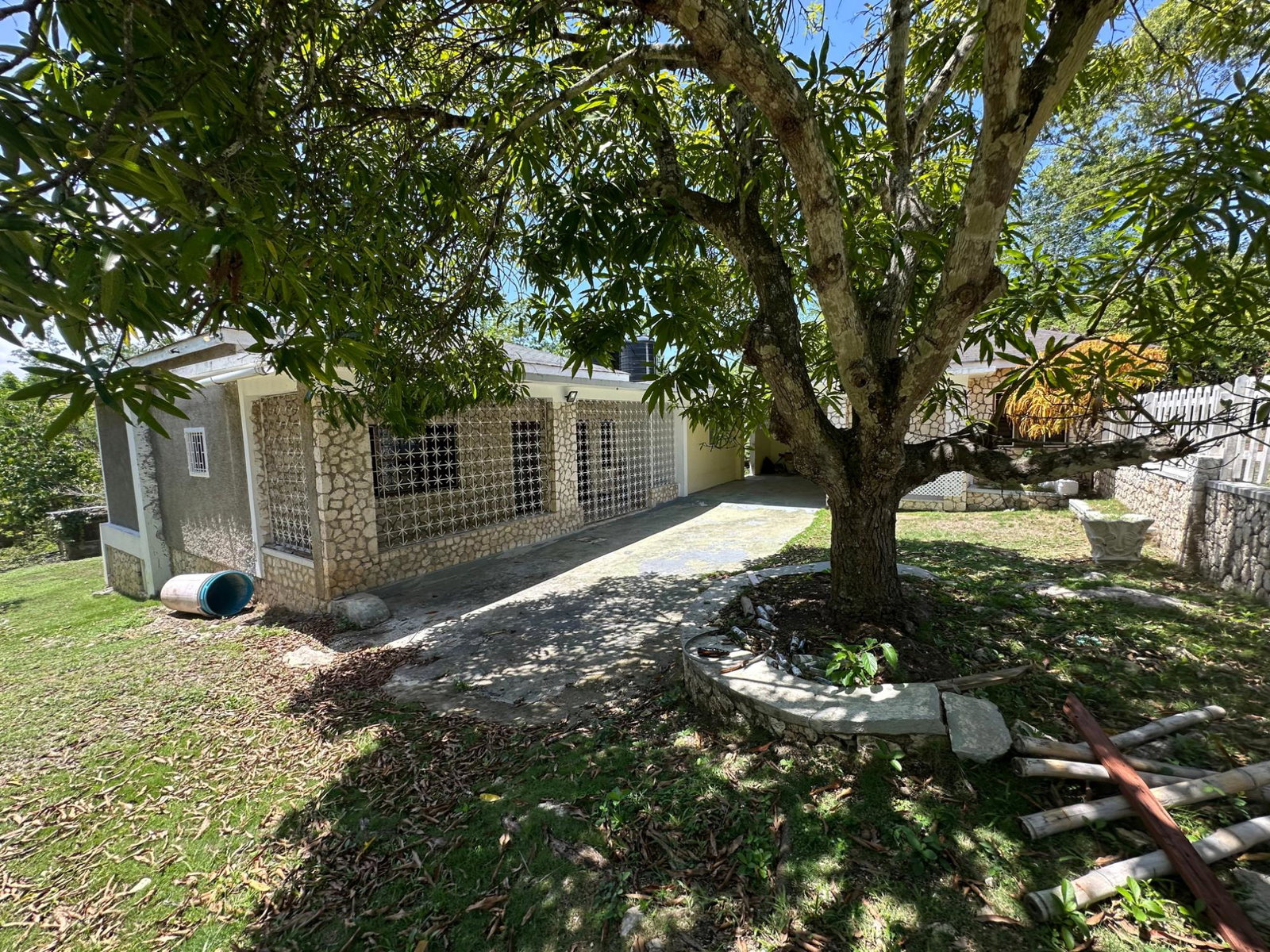 Fourth image of Clermont, Daniel Town in Daniel Town, Trelawny, Jamaica - property is For Sale