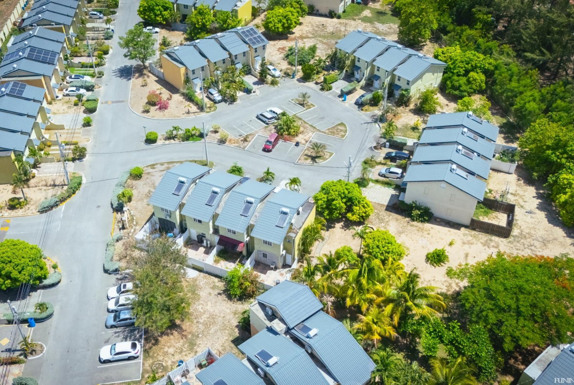 First image of 51- Portmore Country Club 2 in Portmore Country Club, St. Catherine, Jamaica - property is For Sale