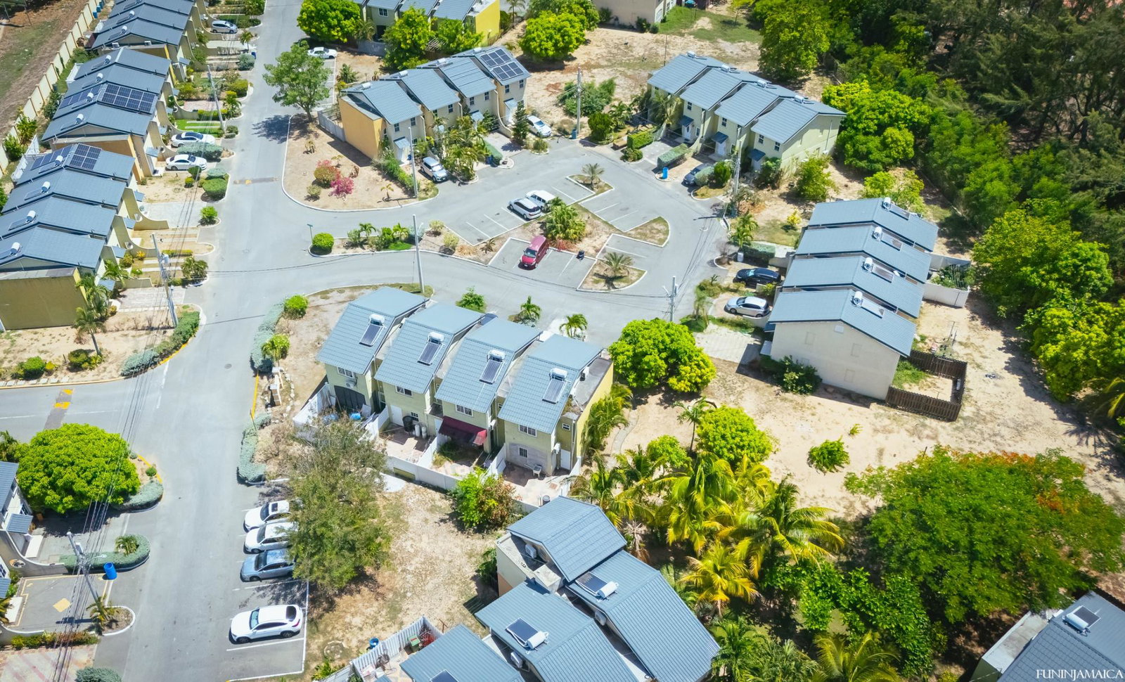 First image of 51- Portmore Country Club 2 in Portmore Country Club, St. Catherine, Jamaica - property is For Sale