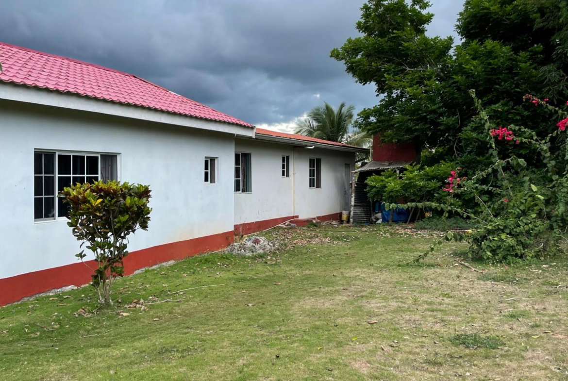 Third image of Cononley, New Wales in New Whales, Manchester, Jamaica - property is For Sale