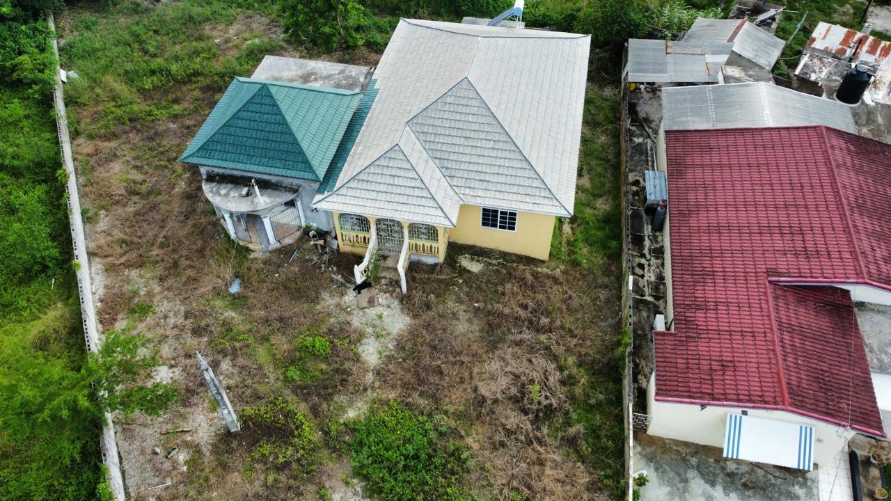 Fifth image of 62 Beadles Blvd Santa Cru in Santa Cruz, St. Elizabeth, Jamaica - property is For Sale