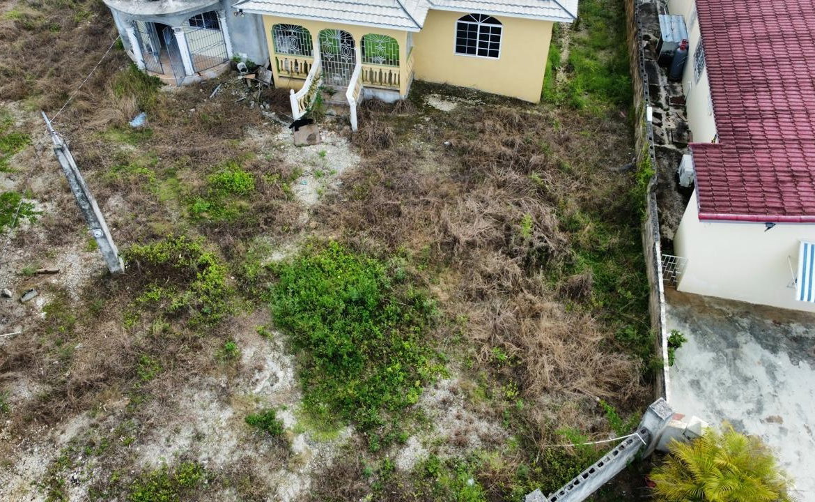 Sixth image of 62 Beadles Blvd Santa Cru in Santa Cruz, St. Elizabeth, Jamaica - property is For Sale