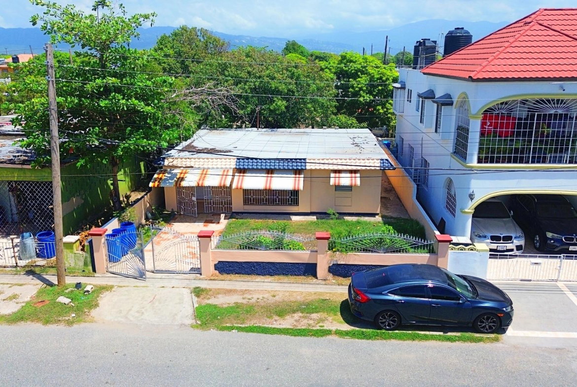 Sixth image of 44- Gibson Road, Bridgeport in Bridgeport, St. Catherine, Jamaica - property is For Sale