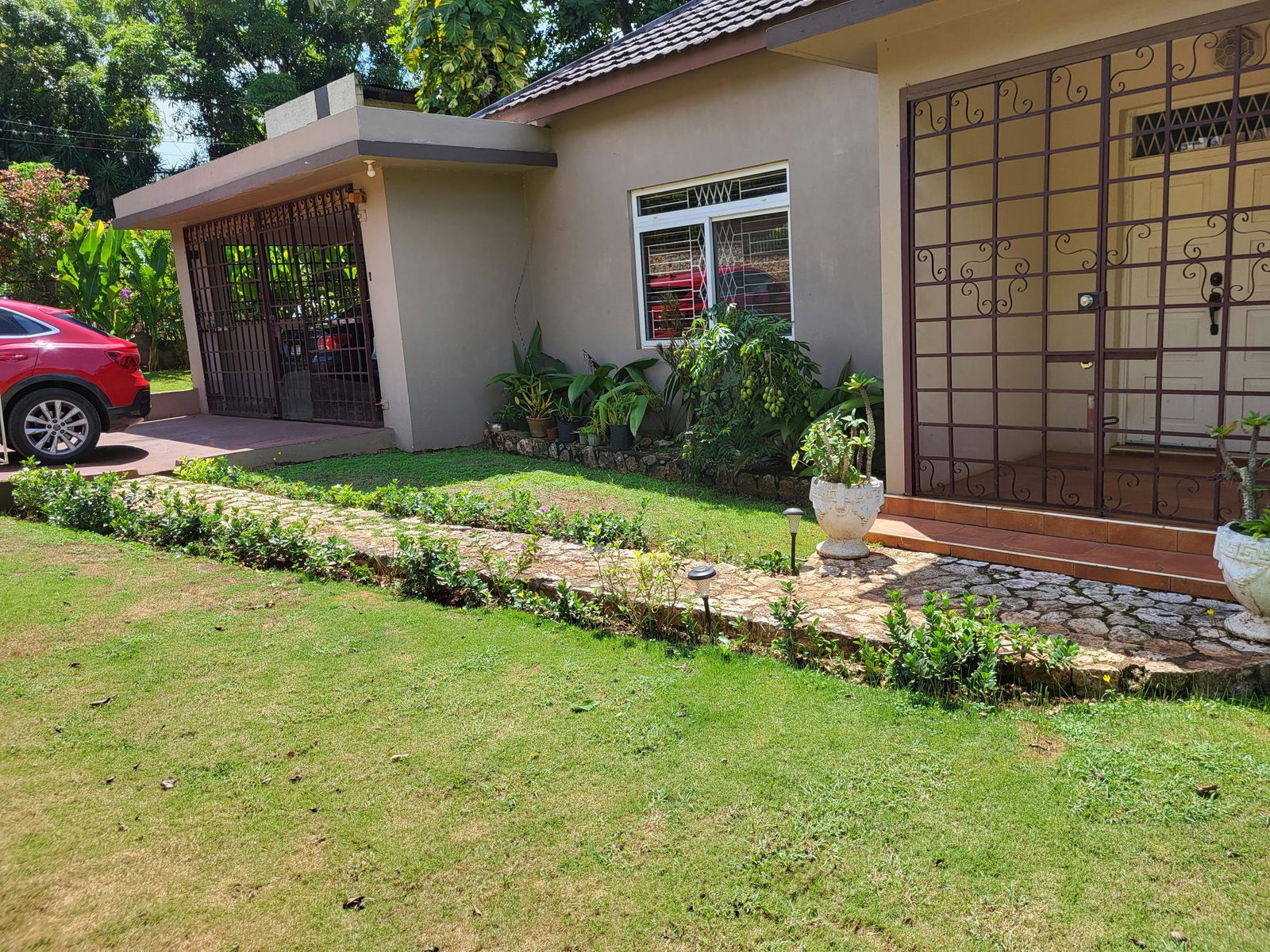 Second image of 7 Kimberley Court in Red Hills, St. Andrew, Jamaica - property is For Sale