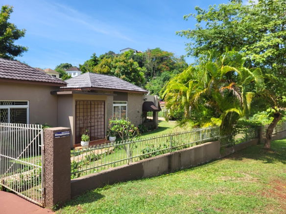 First image of 7 Kimberley Court in Red Hills, St. Andrew, Jamaica - property is For Sale