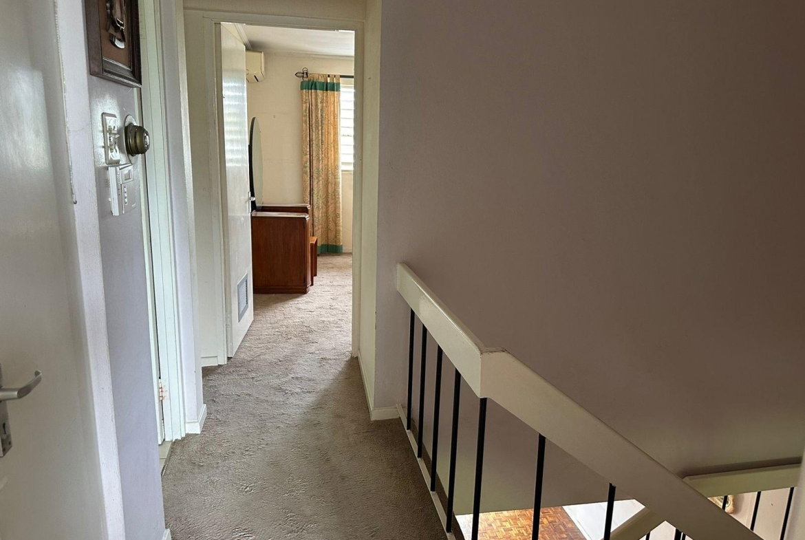 Third image of 35 Acadia Circle, Kingston 8 in Kingston 8, St. Andrew, Jamaica - property is For Sale