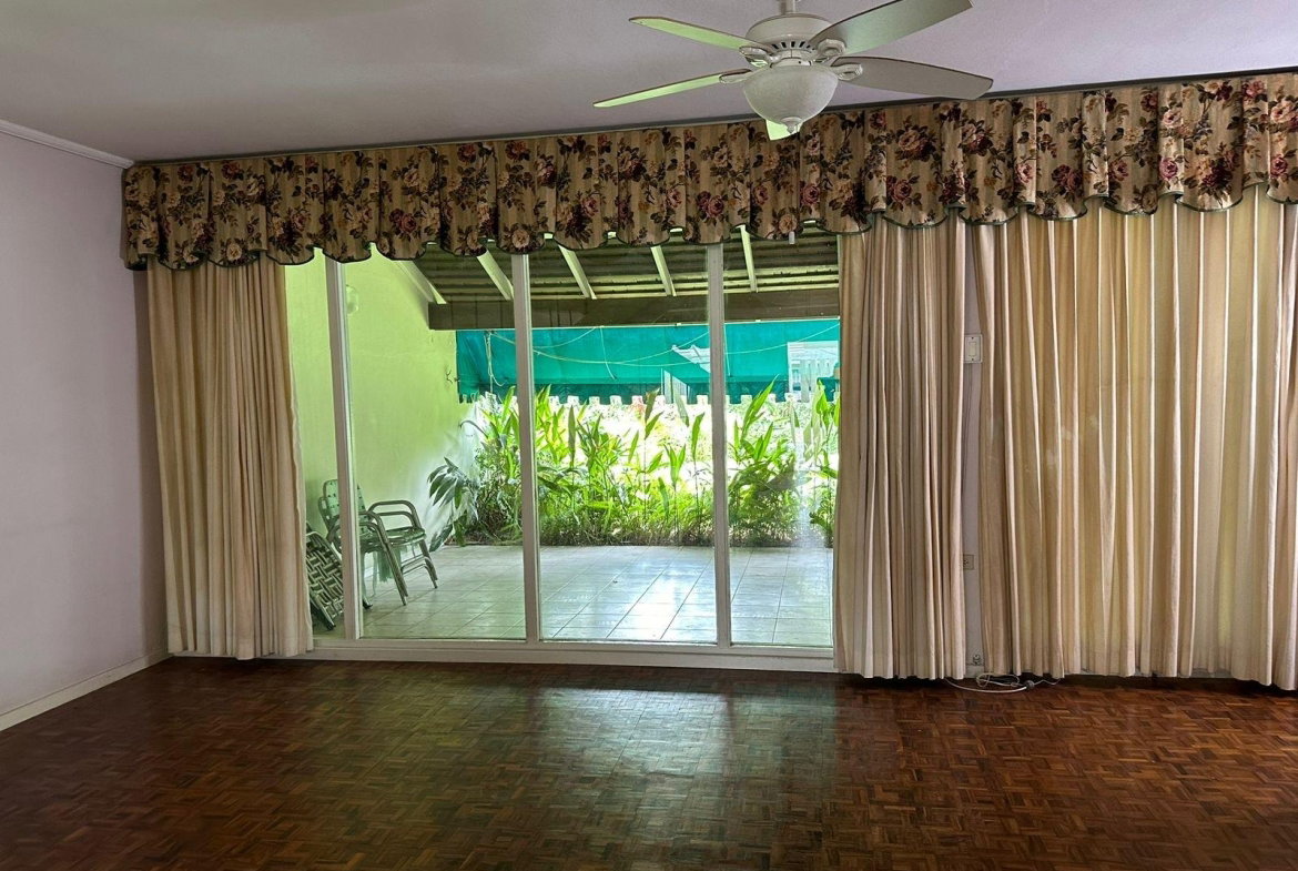 Eighth image of 35 Acadia Circle, Kingston 8 in Kingston 8, St. Andrew, Jamaica - property is For Sale