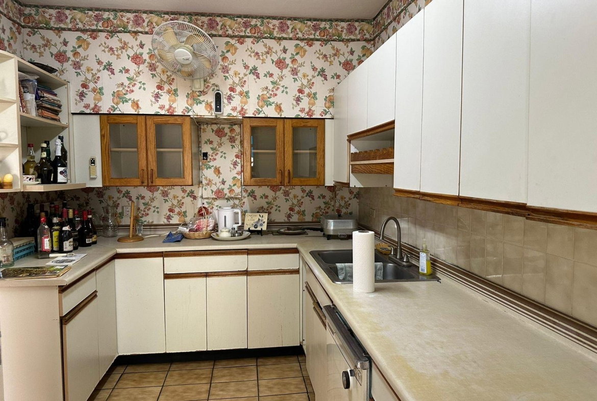 Ninth image of 35 Acadia Circle, Kingston 8 in Kingston 8, St. Andrew, Jamaica - property is For Sale