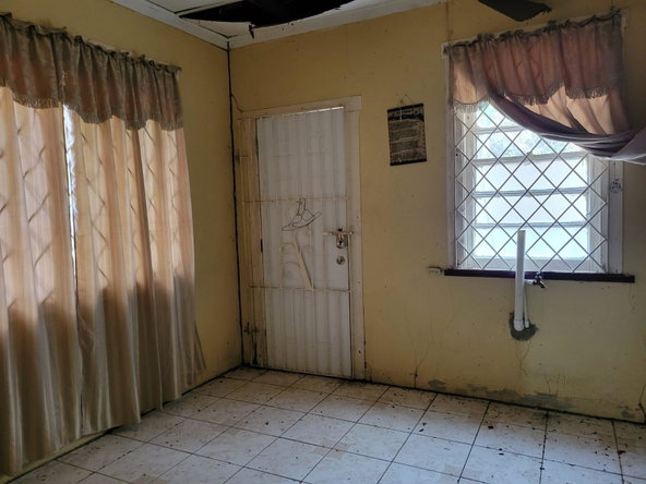 Thirteenth image of Charley Mount, Retirement in Retirement, St. James, Jamaica - property is For Sale