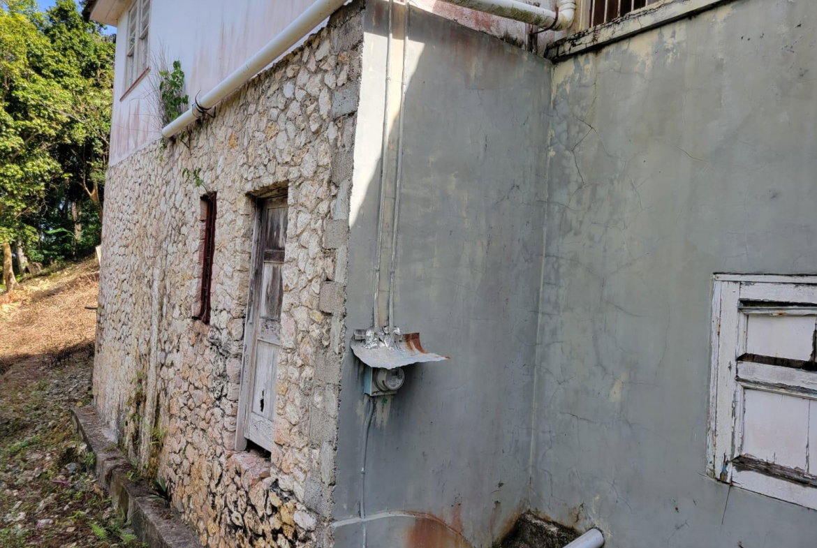 Third image of Charley Mount, Retirement in Retirement, St. James, Jamaica - property is For Sale