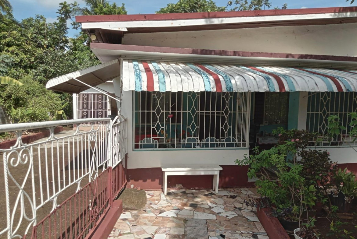 Fifth image of 77a Central Avenue May pe in May Pen, Clarendon, Jamaica - property is For Sale