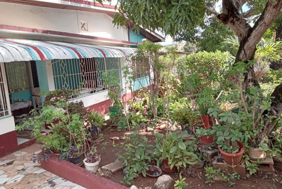 Eighth image of 77a Central Avenue May pe in May Pen, Clarendon, Jamaica - property is For Sale