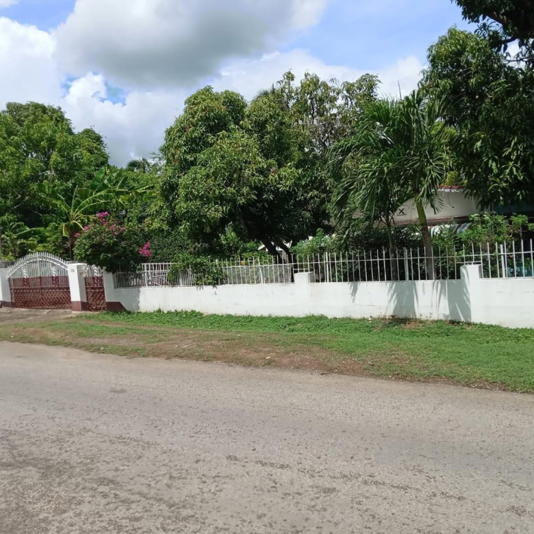 First image of 77a Central Avenue May pe in May Pen, Clarendon, Jamaica - property is For Sale
