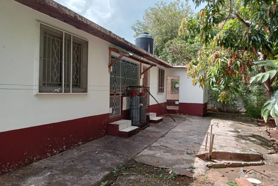 Ninth image of 77a Central Avenue May pe in May Pen, Clarendon, Jamaica - property is For Sale