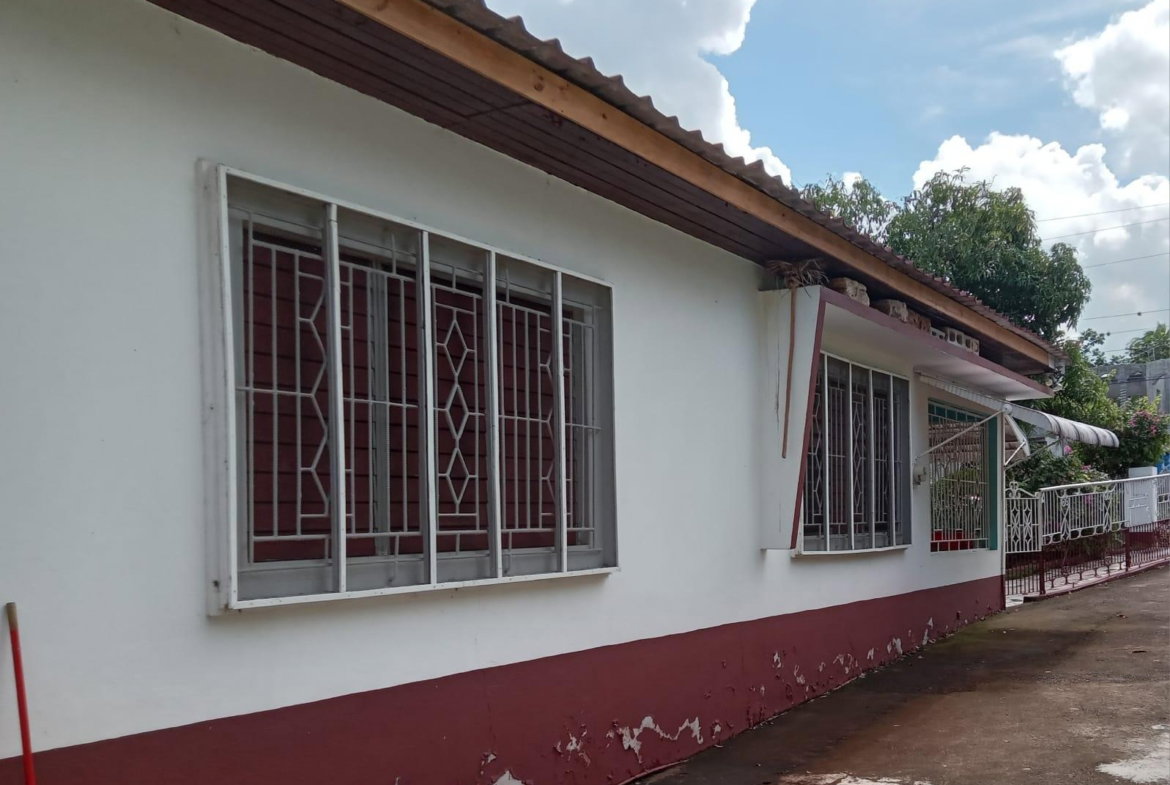 Tenth image of 77a Central Avenue May pe in May Pen, Clarendon, Jamaica - property is For Sale