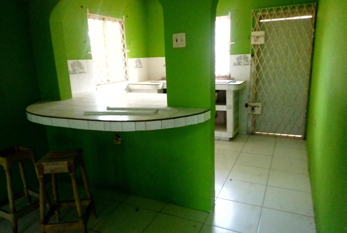 Fourth image of Threadlight, Denbigh in May Pen, Clarendon, Jamaica - property is For Sale