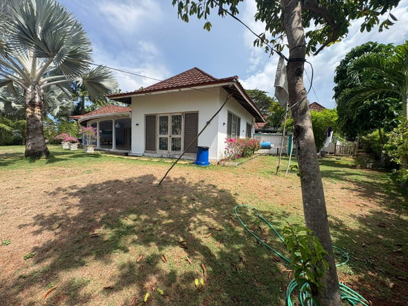 Nineteenth image of 4 Mary Sunley Crescent, Car in Runaway Bay, St. Ann, Jamaica - property is For Sale