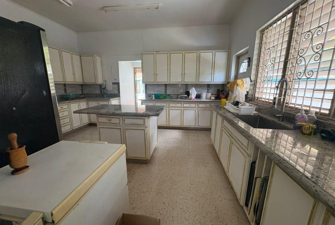 Ninth image of 4 Mary Sunley Crescent, Car in Runaway Bay, St. Ann, Jamaica - property is For Sale
