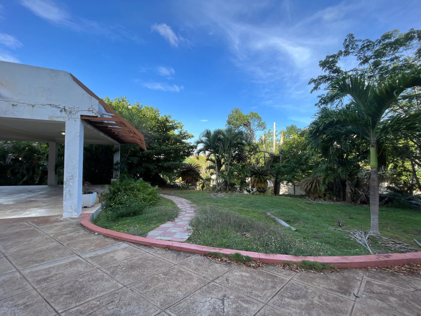 Third image of 16 Amethyst Drive in Red Hills, St. Andrew, Jamaica - property is For Sale